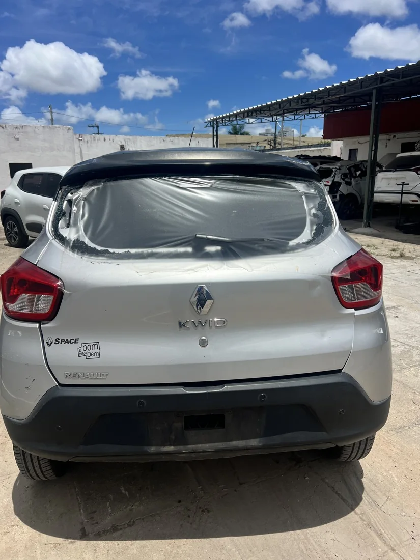 Sucata Renault KWID na Recife Automotiva