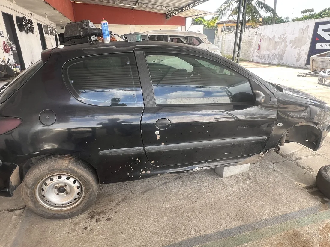 Sucata Peugeot 207 na Recife Automotiva