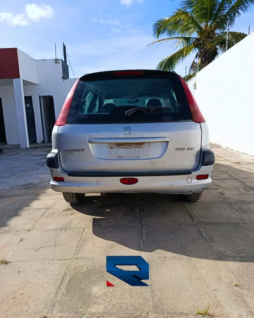 Sucata Peugeot 206 SW na Recife Automotiva