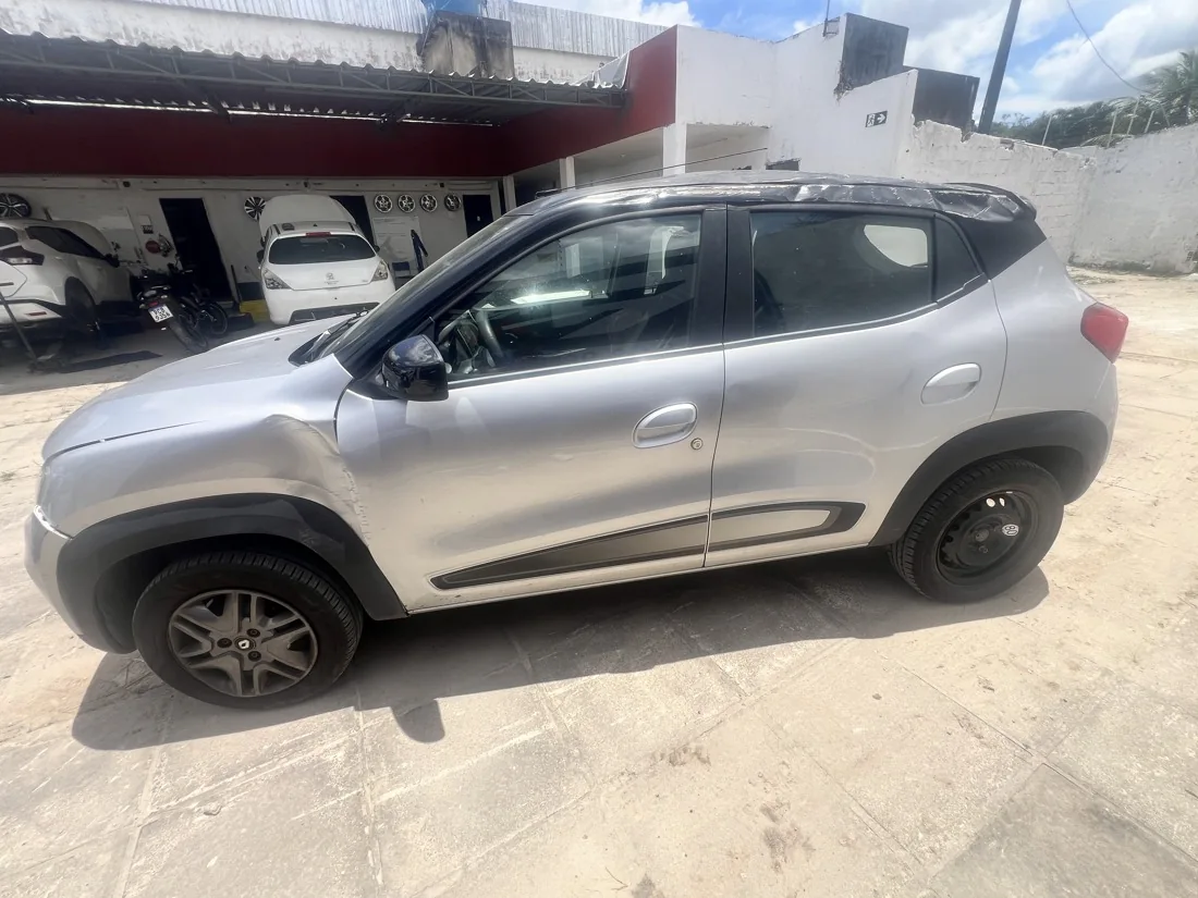 Sucata Renault KWID na Recife Automotiva