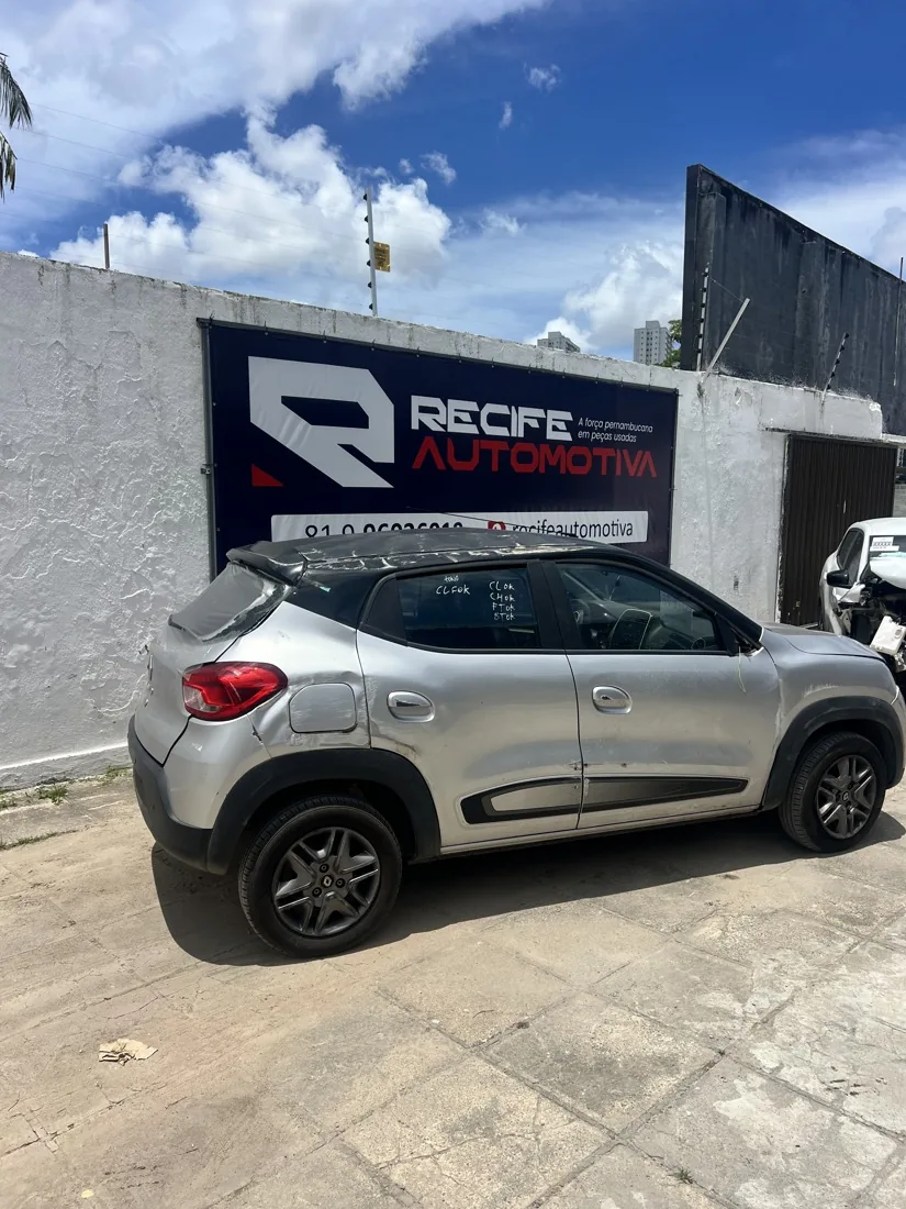 Sucata Renault KWID na Recife Automotiva
