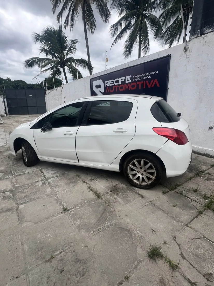 Sucata Peugeot 308 na Recife Automotiva
