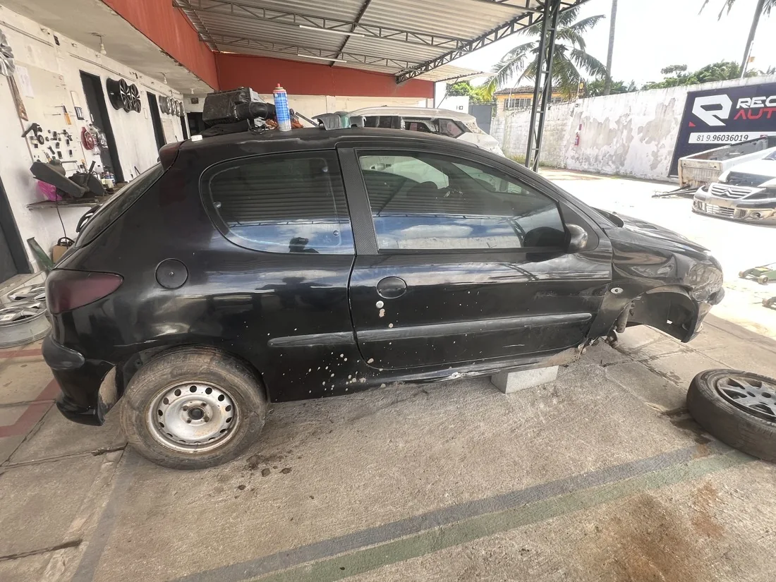 Sucata Peugeot 207 na Recife Automotiva