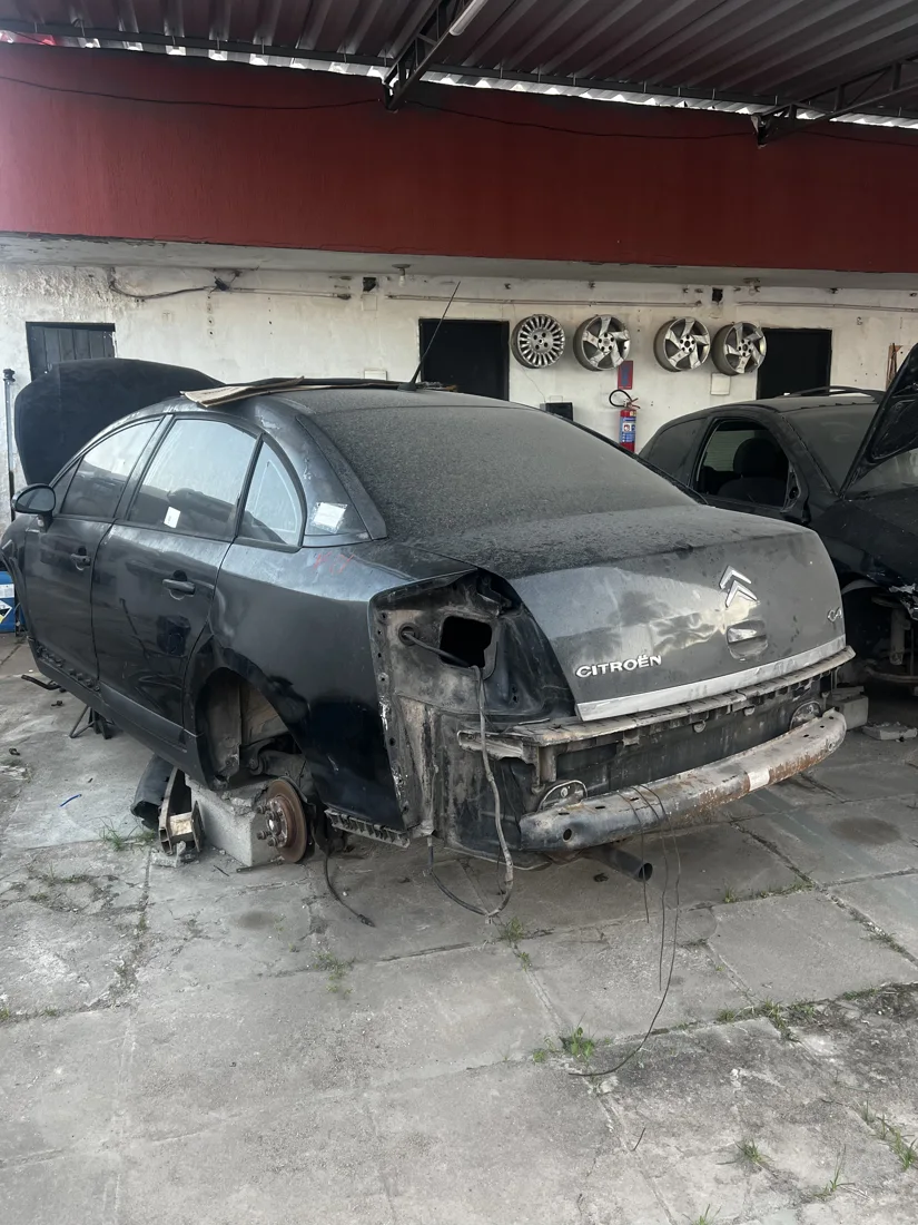 Sucata Citroën C4 PALLAS na Recife Automotiva