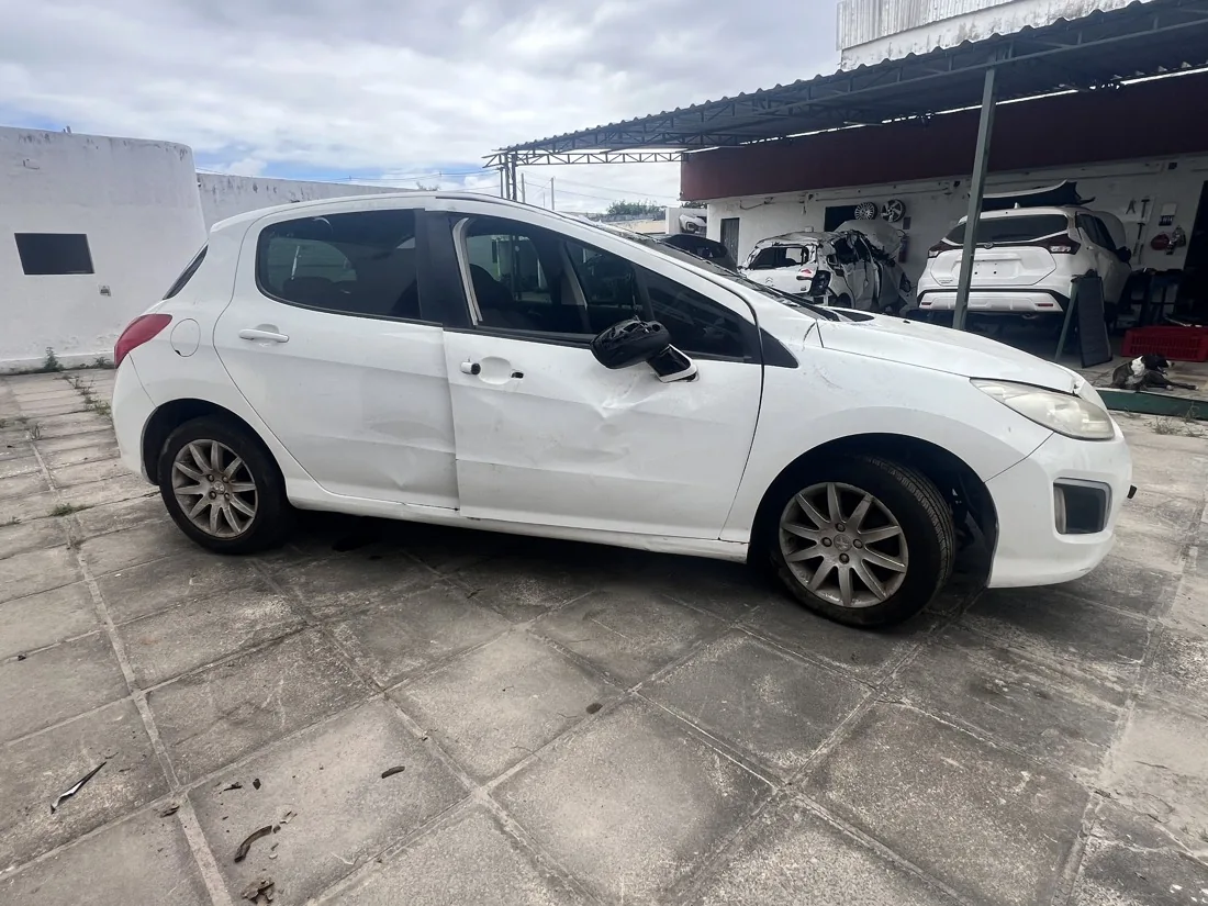 Sucata Peugeot 308 na Recife Automotiva