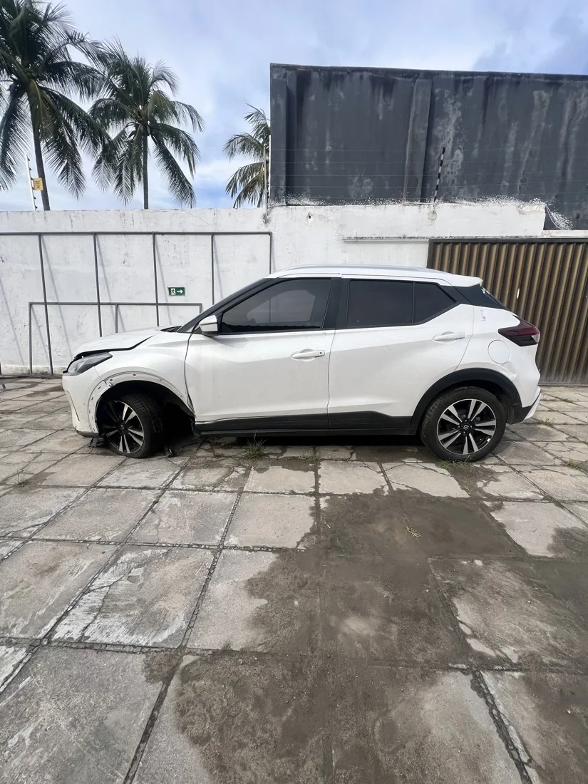 Sucata Nissan KICKS na Recife Automotiva