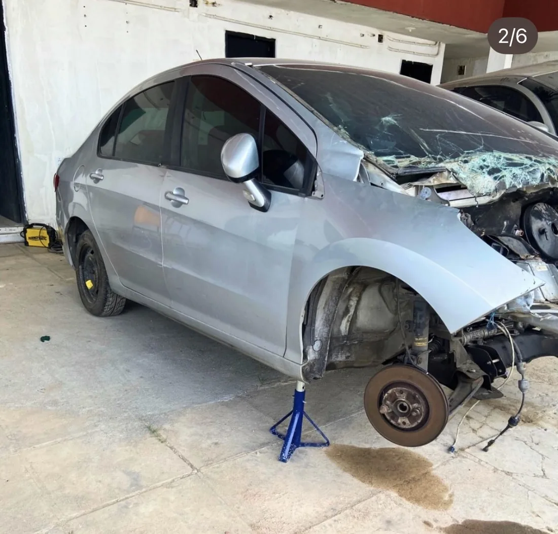 Sucata Peugeot 408 na Recife Automotiva