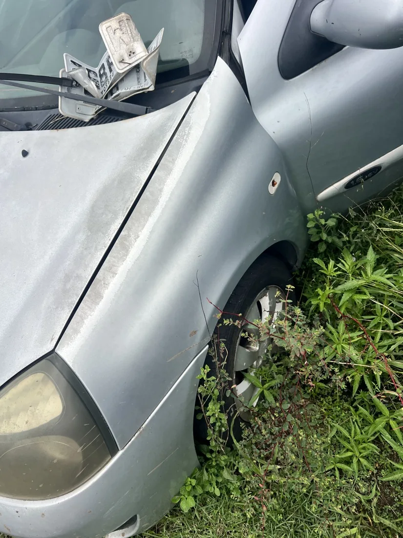 Sucata Renault CLIO SEDAN na Recife Automotiva